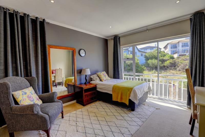 To Let 4 Bedroom Property for Rent in Pinnacle Point Golf Estate Western Cape